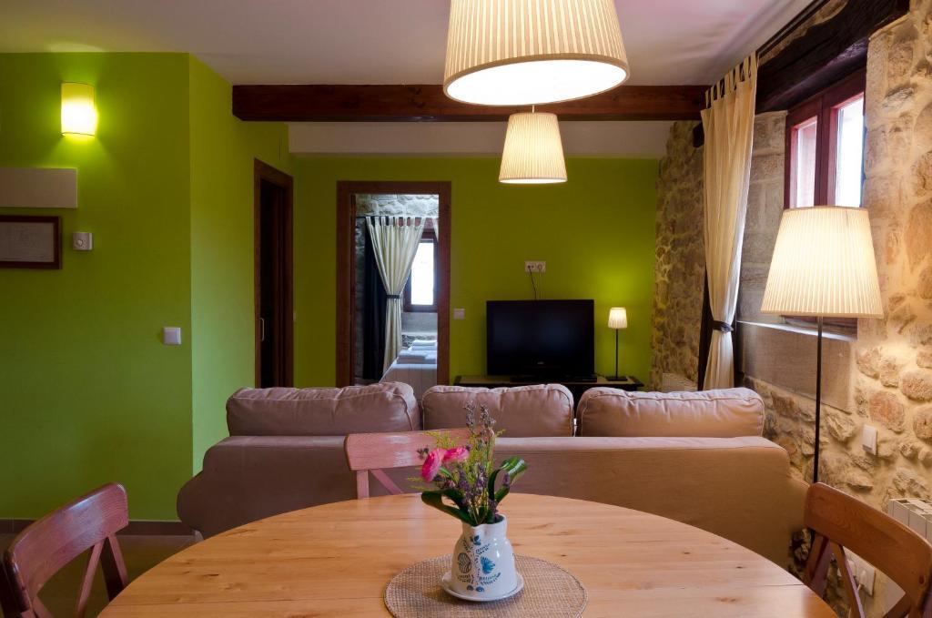 Apartamentos Playa Галисано Стая снимка